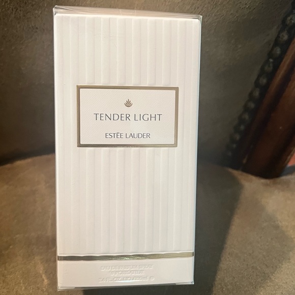 Estée Lauder Tender Light